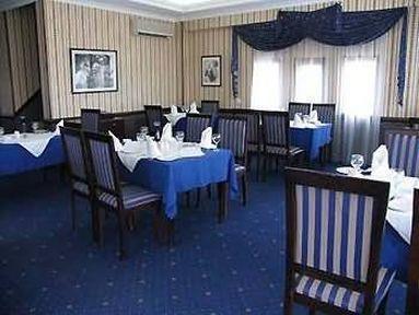 Hotel Vinterpalatset Kiruna Εστιατόριο φωτογραφία
